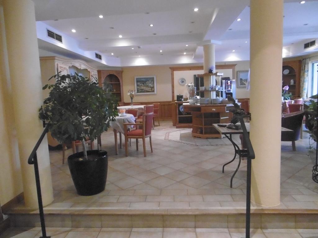 Hotel La Flore Вилафранк-сюр-Мер Екстериор снимка