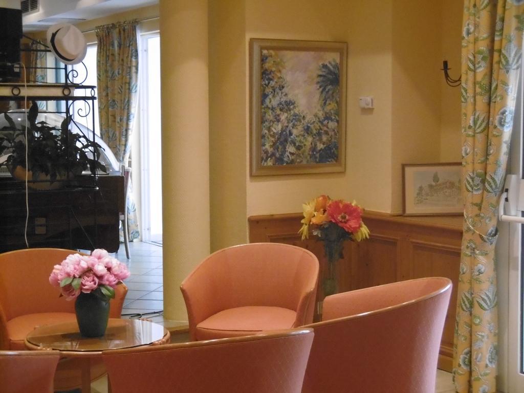 Hotel La Flore Вилафранк-сюр-Мер Екстериор снимка